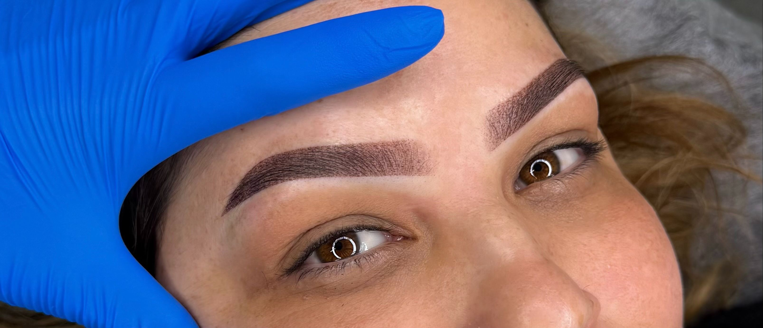 Ombré Brows service photo