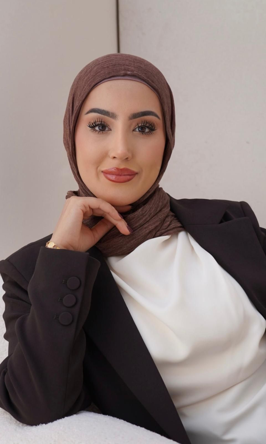 Portrait of Wjdan, permanent makeup artist