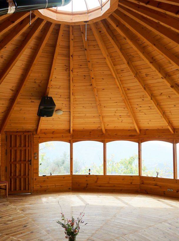 hidden paraidse Spain Retreat center conscious women retreat