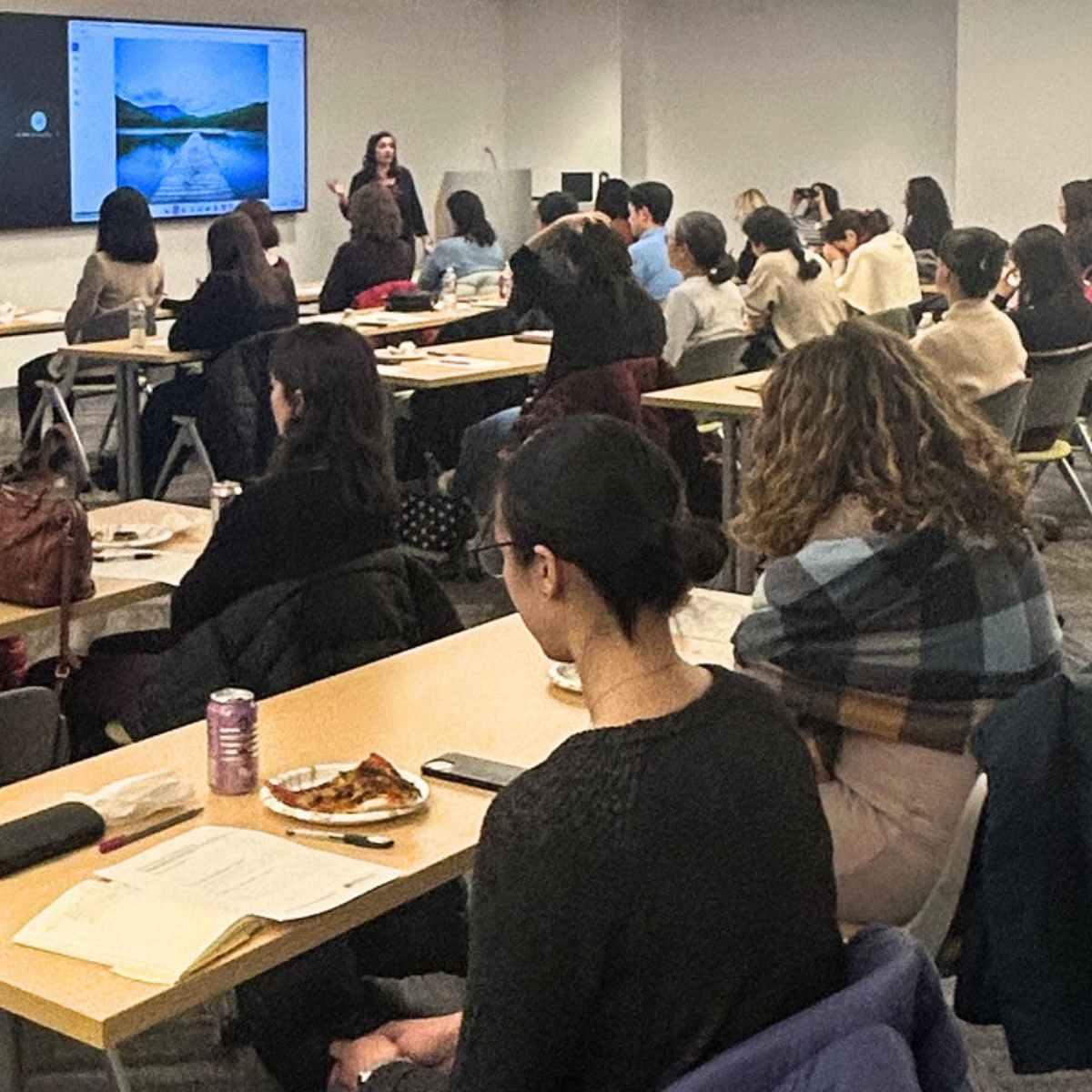 Dr Jenn Felsted-Knight Career and Leadership Coach Speaking at a WEST Event Sponsored by Abbvie