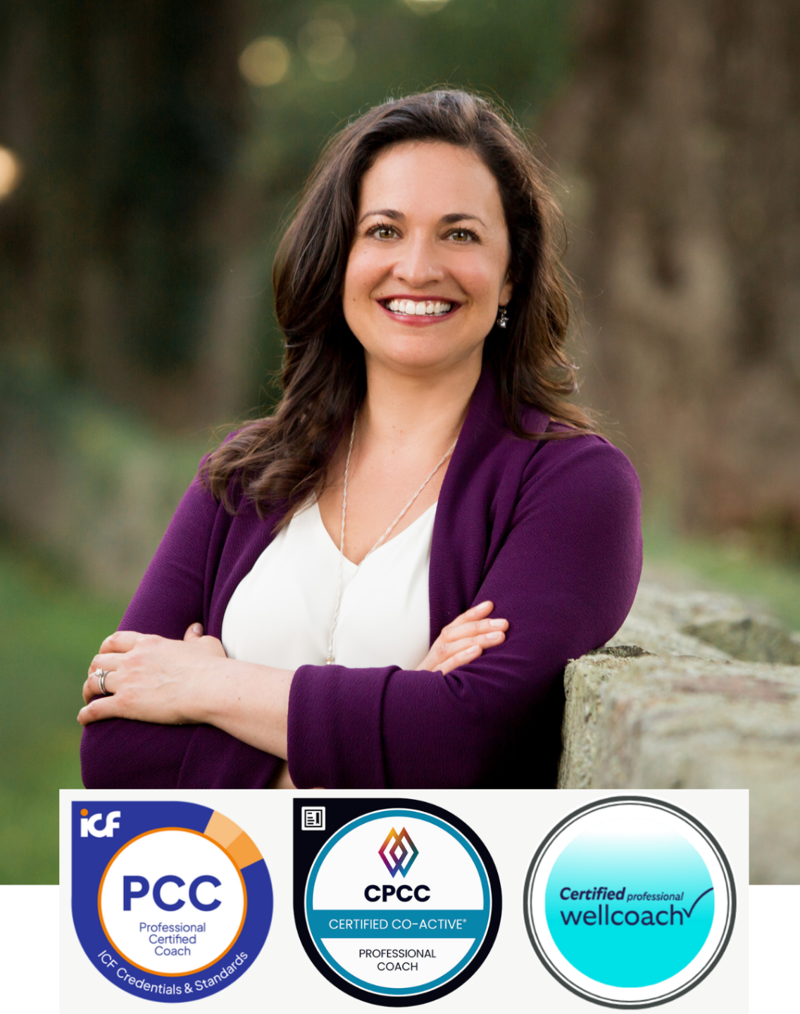 Dr. Jenn Felsted-Knight, career and leadership coach for women in STEM, smiling outside