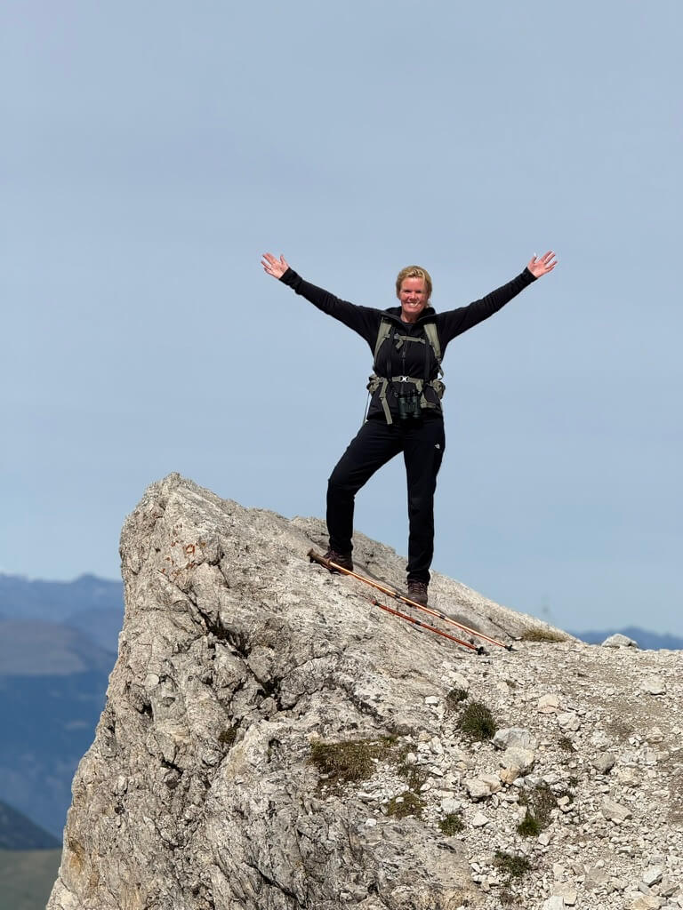 Liane op een bergtop