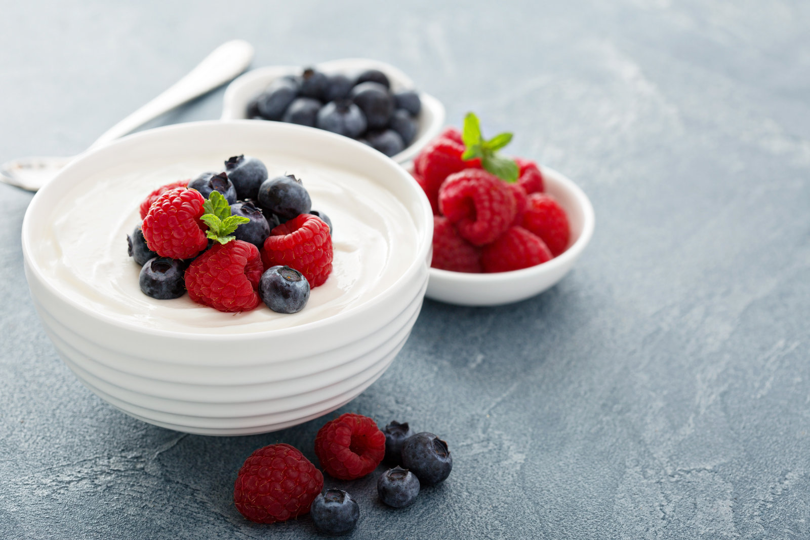 Coconut Yogurt with Berries
