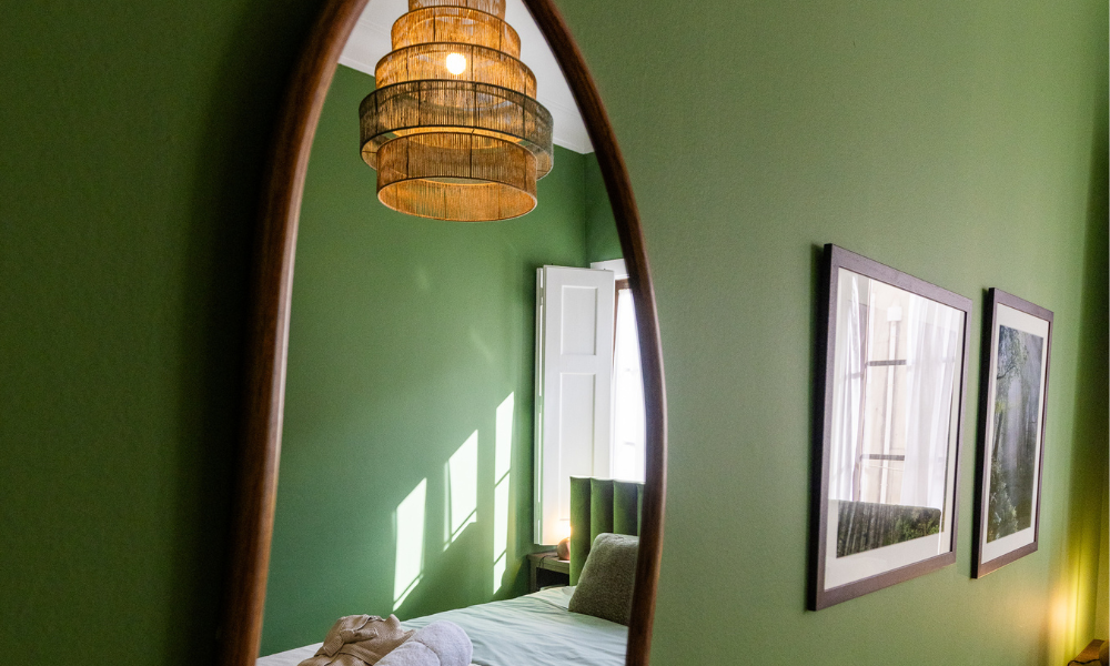 Dining room mood image