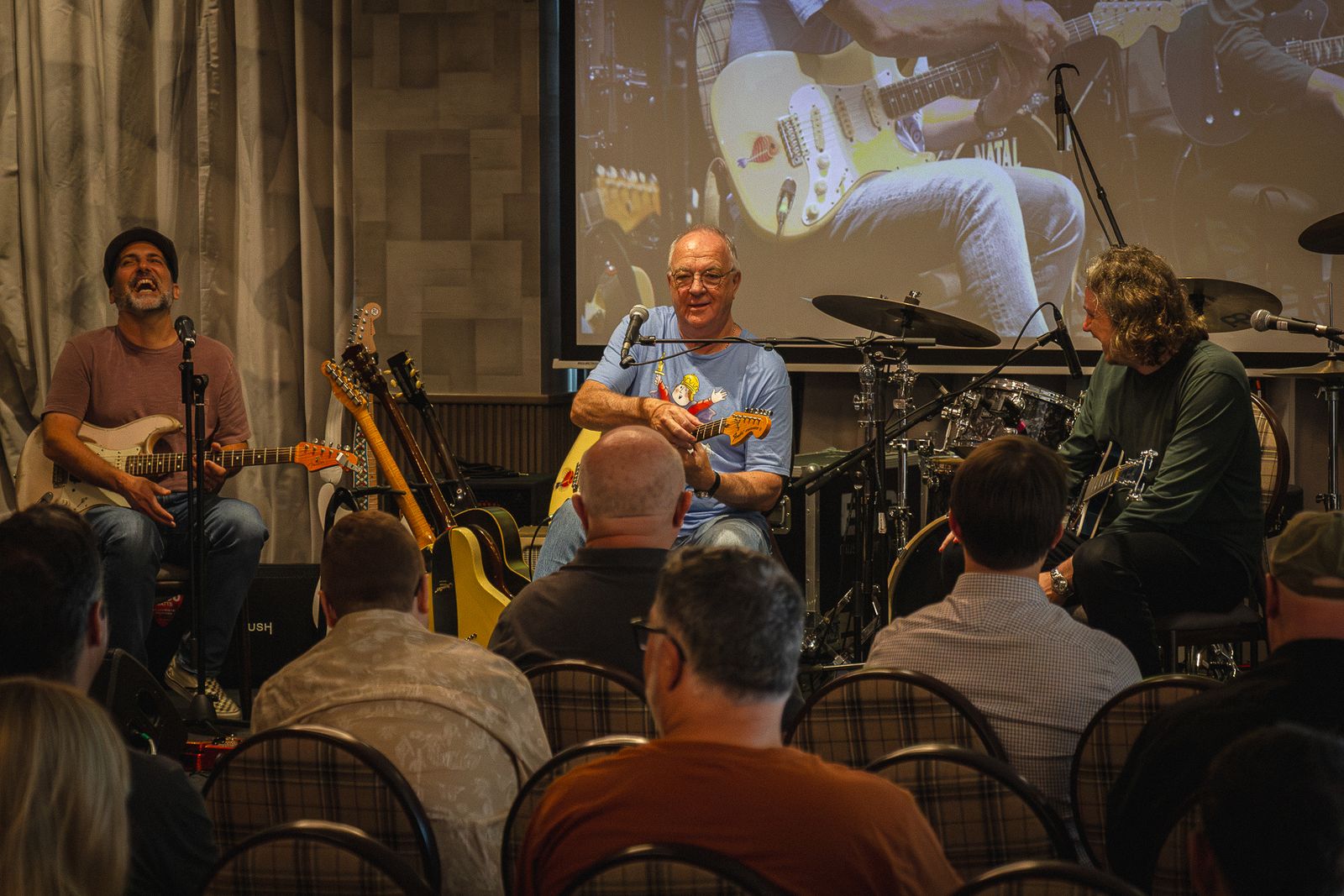 Robbie McIntosh at Guitar Dreams 2026, photo 6 of 8