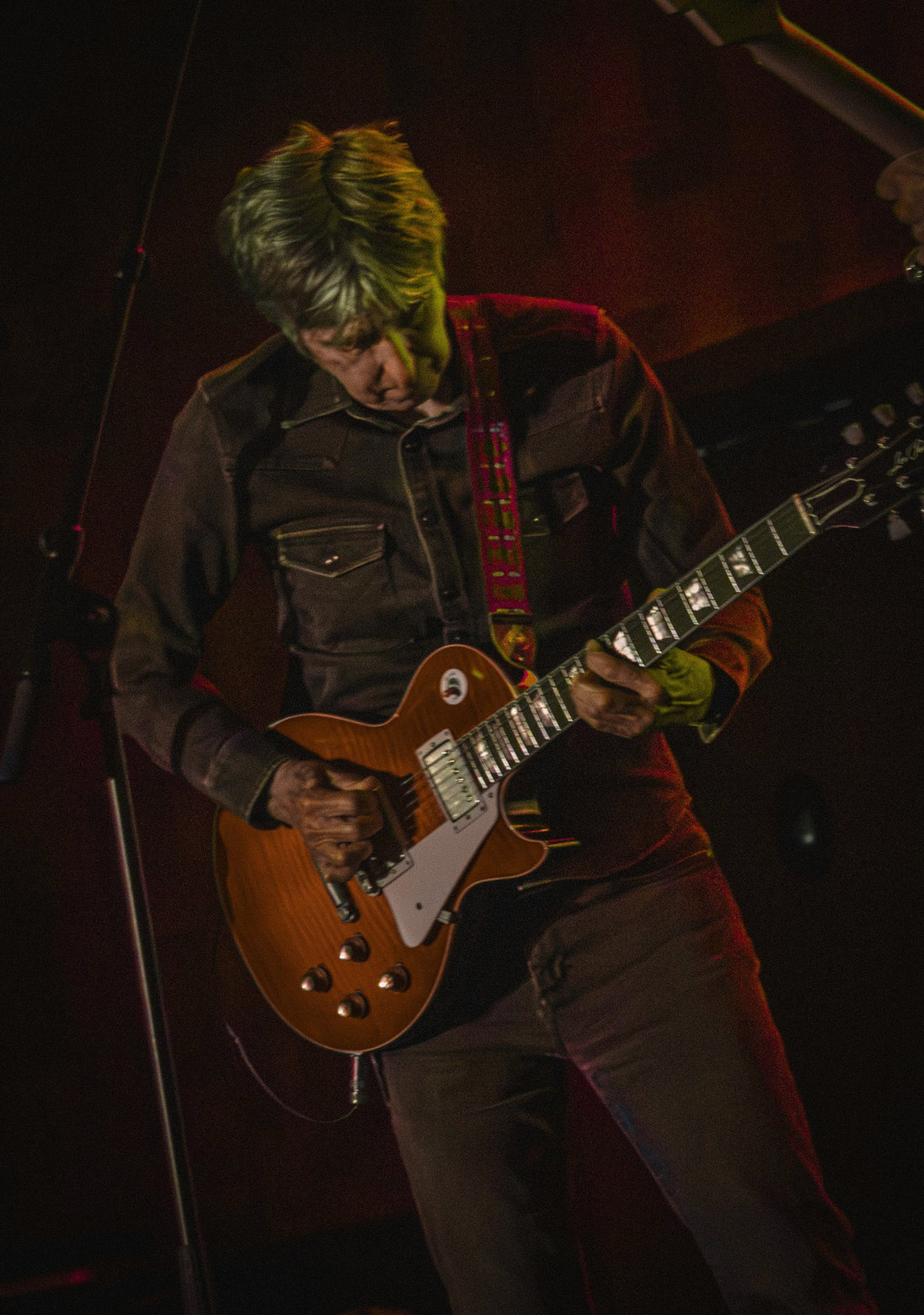 Eric Johnson on stage