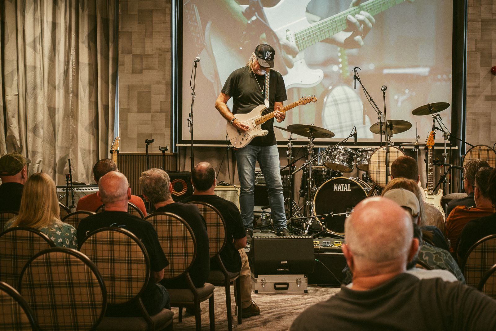 Greg Koch at Guitar Dreams 2026, photo 4 of 7