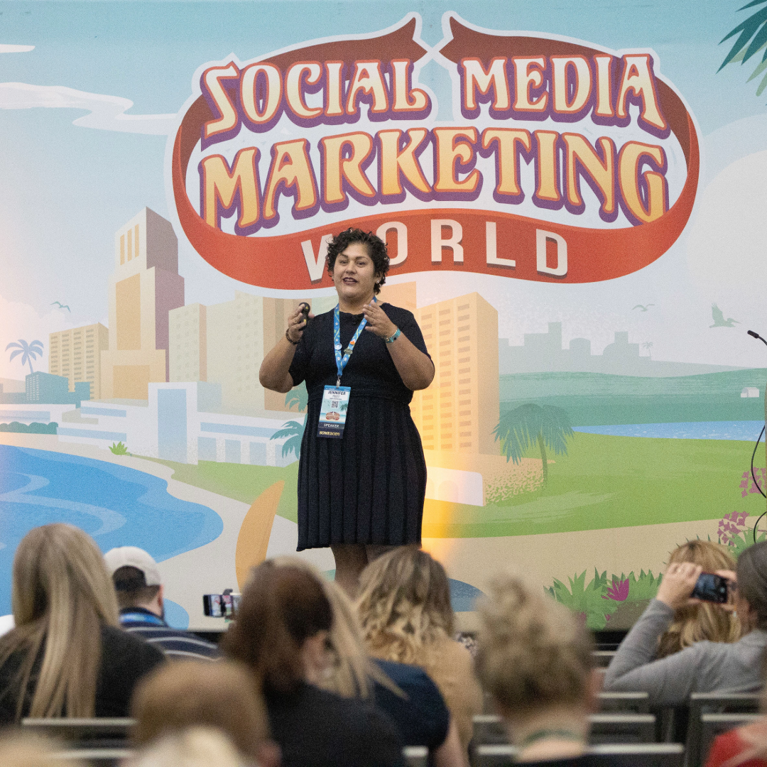 Jennifer Priest speaking at Social Media Marketing World