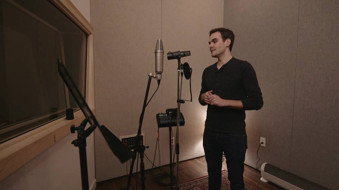 Jordan at vocal mic
