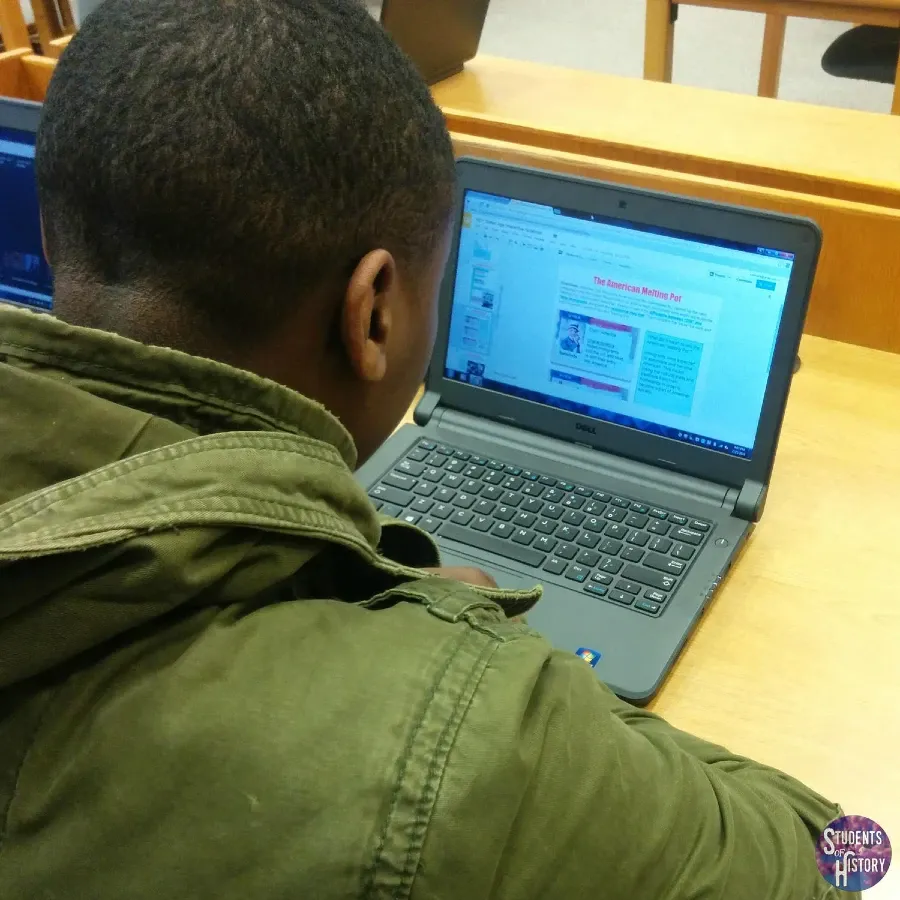 A student using a digital notebook activity for US History.