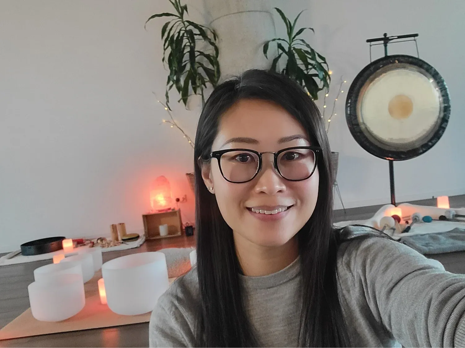 Phoebe Chan - Sound Healing in New Zealand