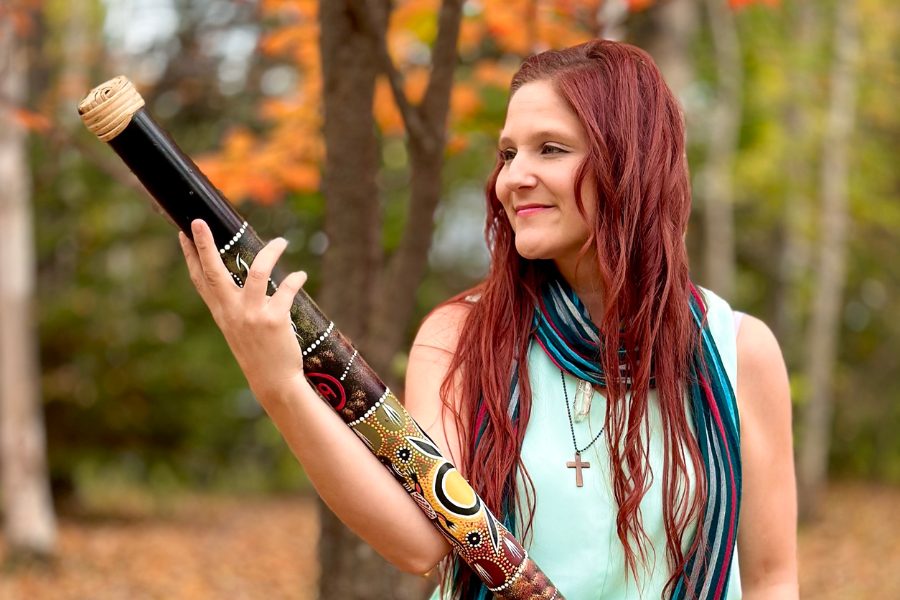 Lea Bosse - Sound Healing in Grand Falls, Canada