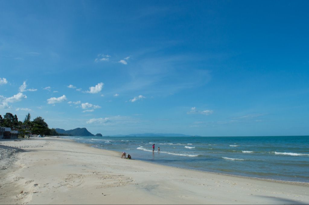 Khanom bay at sunrise
