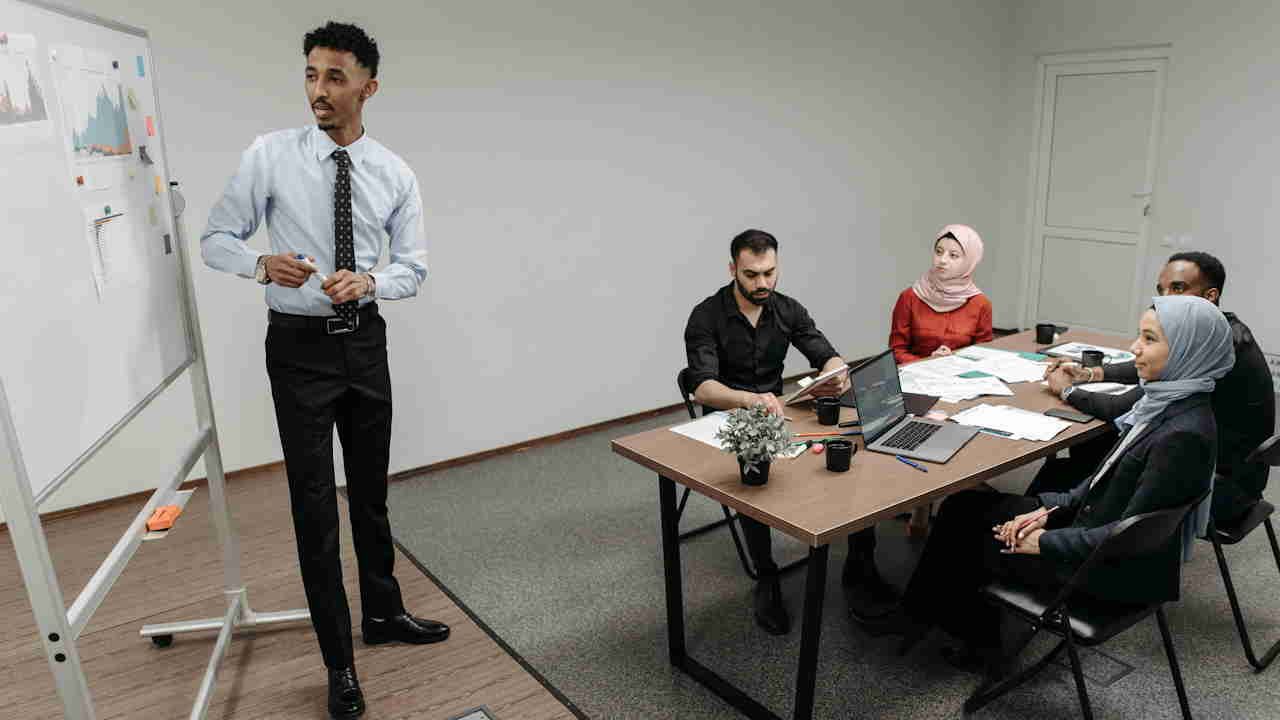 Essential Traits of Effective Project Leaders