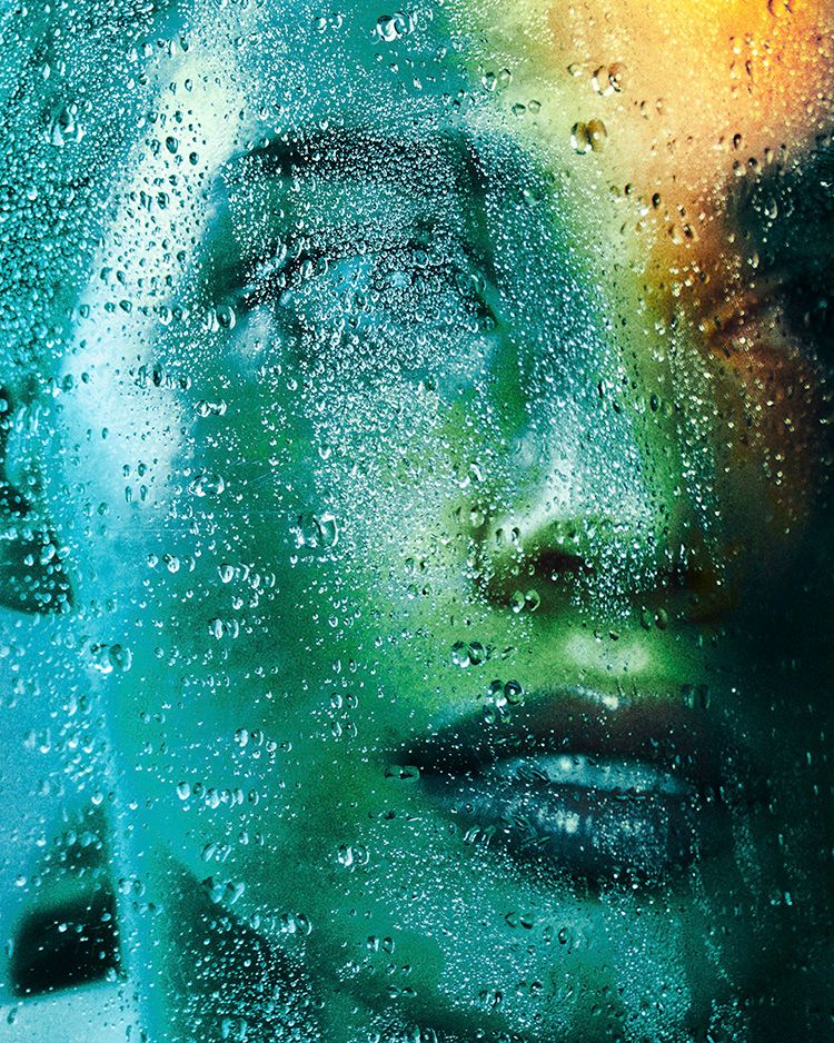 Beauty commerciale avantgarde realizzato in studio, Azzurra Piccardi