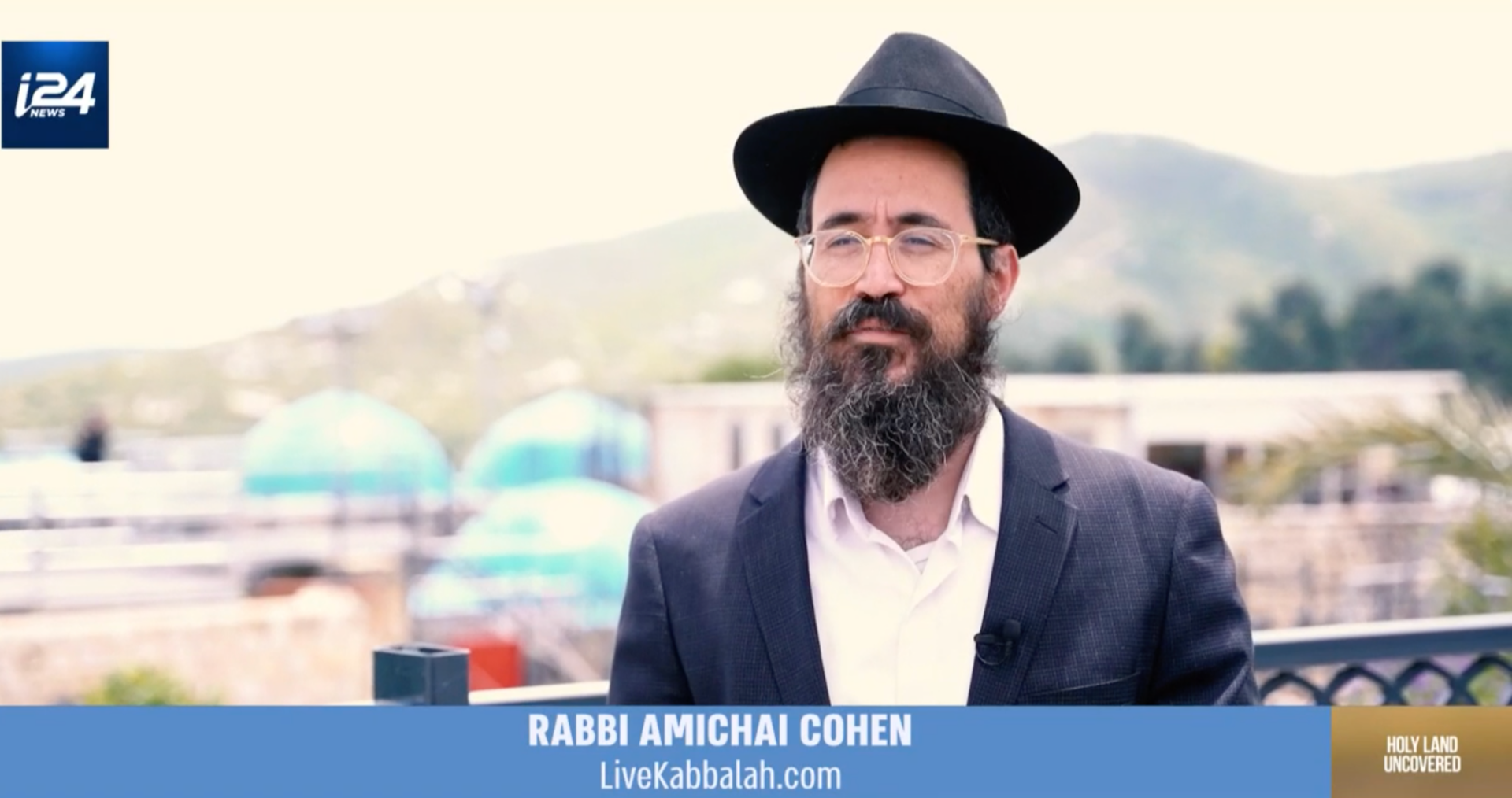 Rabbi Amichai Cohen teaching Kabbalah