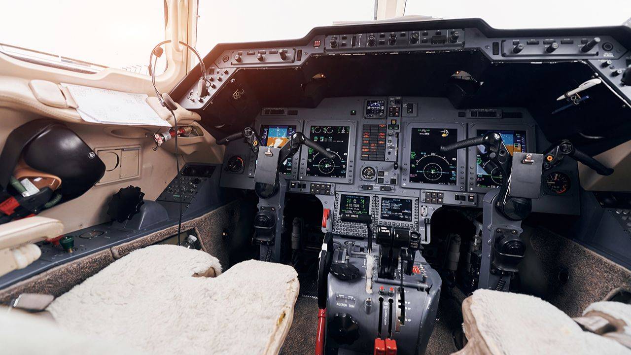 Pilot Job With 250 Hours Realistic Paths