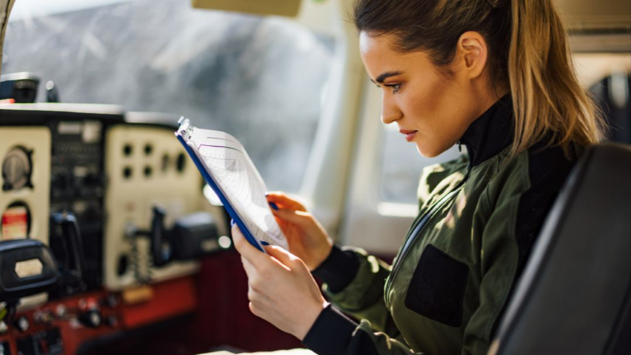 pilot handbook complete guide for student pilots