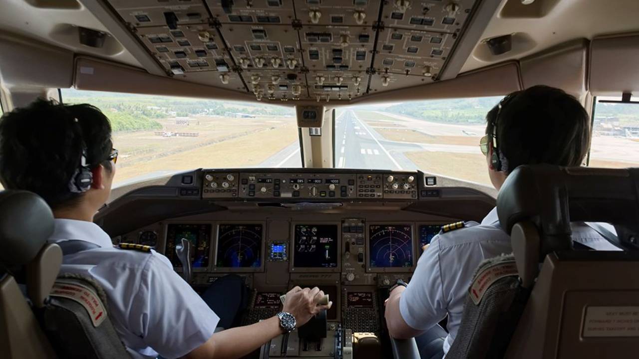 Ultimate Guide: Co-Pilot Requirements and Career Path