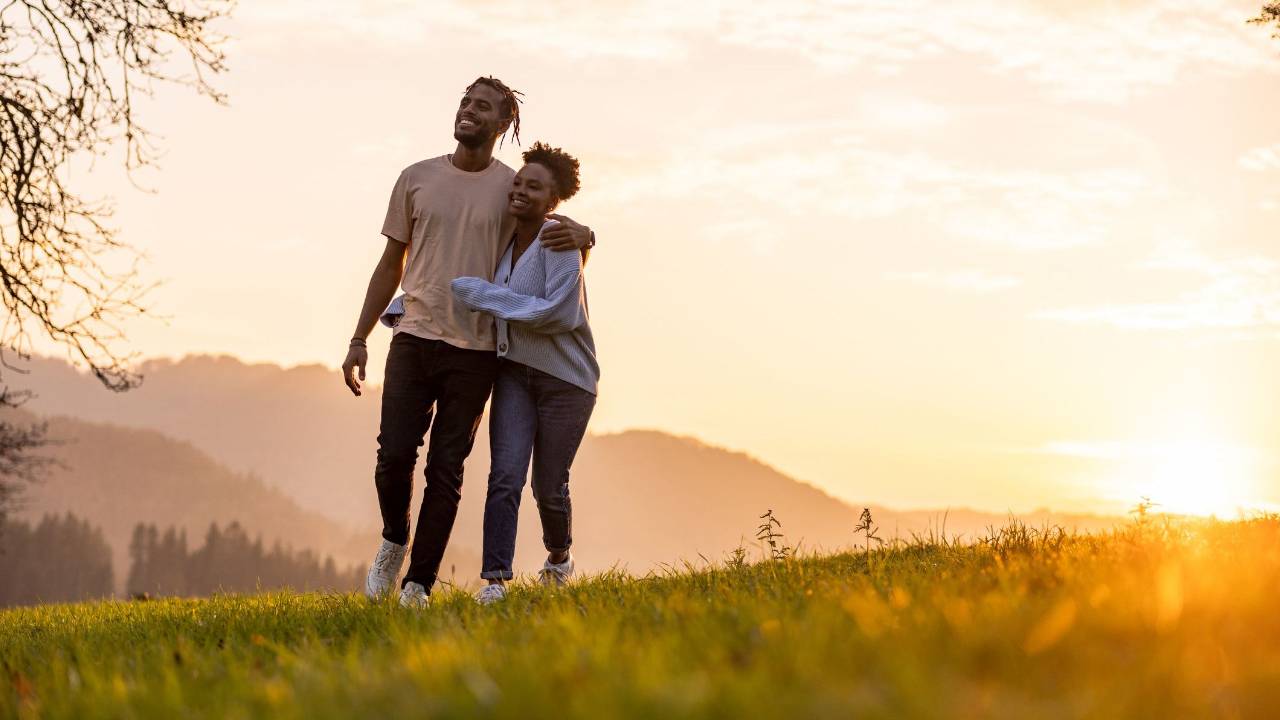 How Couples Stay Connected in a Human World