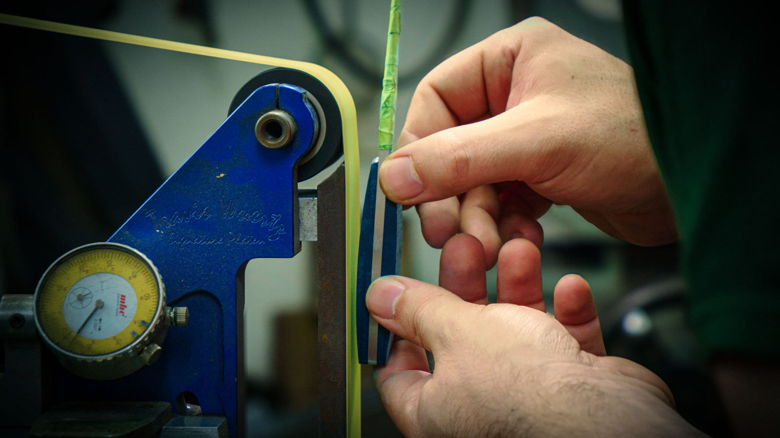 Knife handle finishing