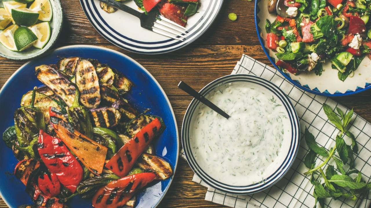 5 Easy Vegan Dinner Recipes and Meal Ideas - Brownble