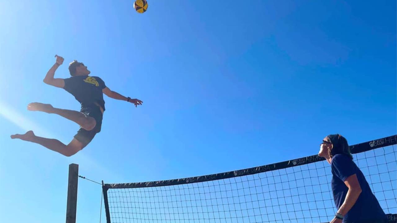 How to Increase Your Vertical Jump for Volleyball Players, image size:1280x720