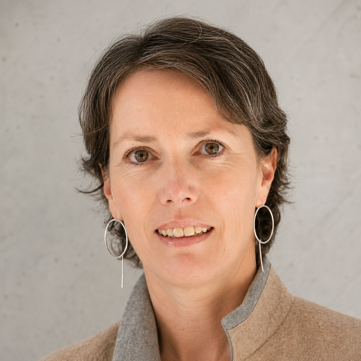 Valérie F.