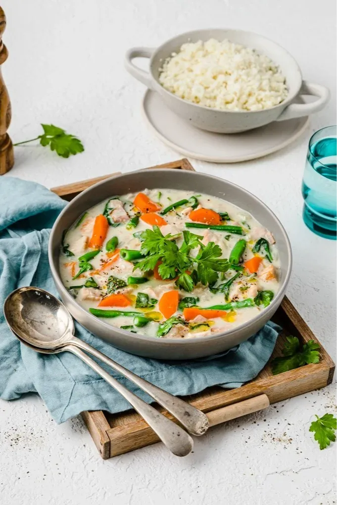 Pot Creamy Chicken and Bacon Casserole