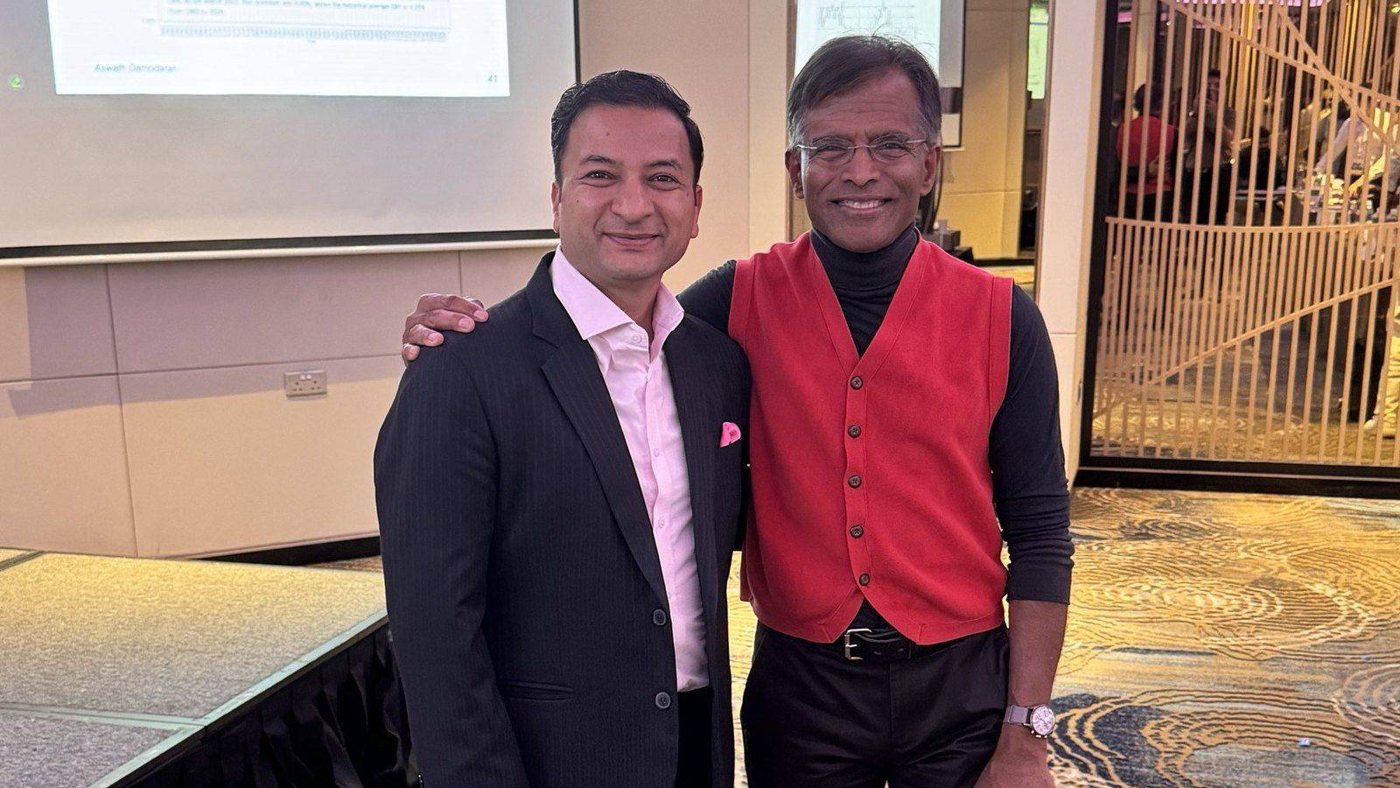 Manoj Kumar with Professor Aswath Damodaran