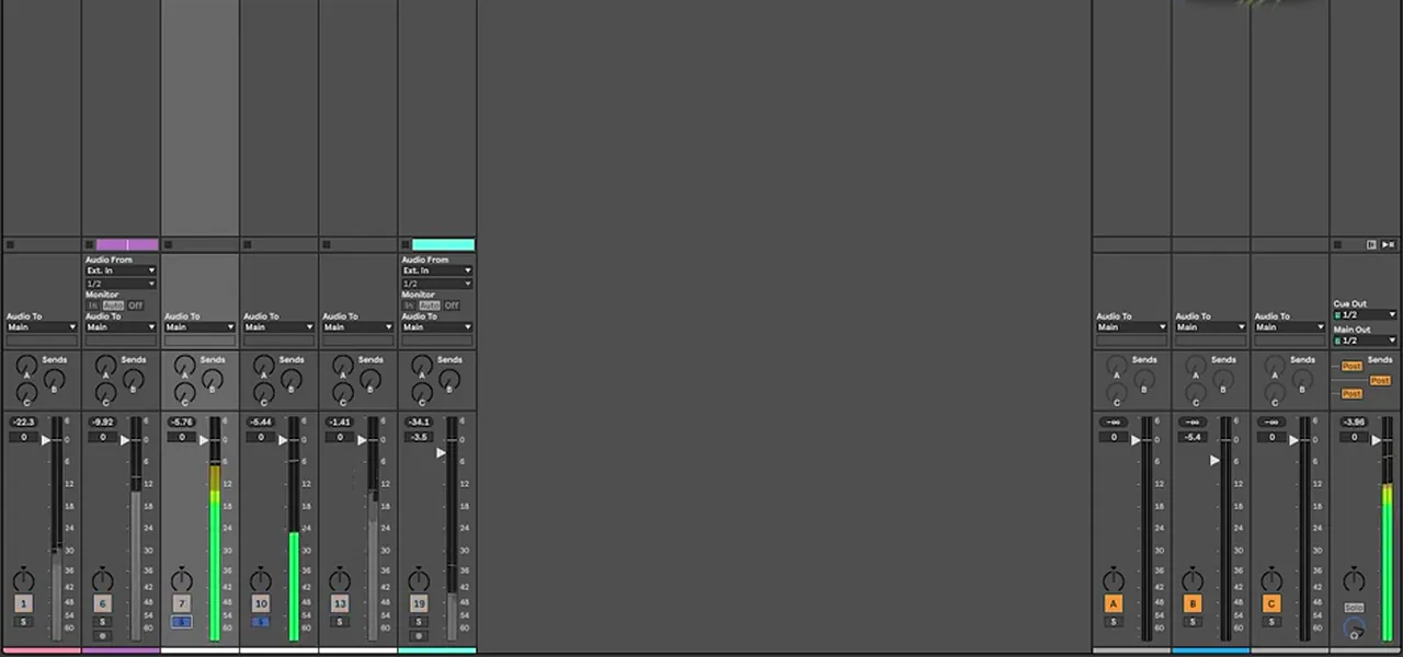 Ableton mixer with kick, snare and tops drum groups and their level meters for balancing DnB drums