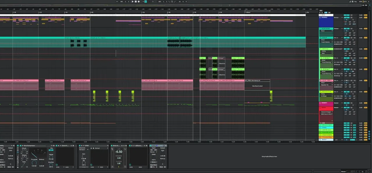 Octavate Straight Up full arrangement in Ableton with drum, break, bongo and FX tracks and the master chain with a loudness meter