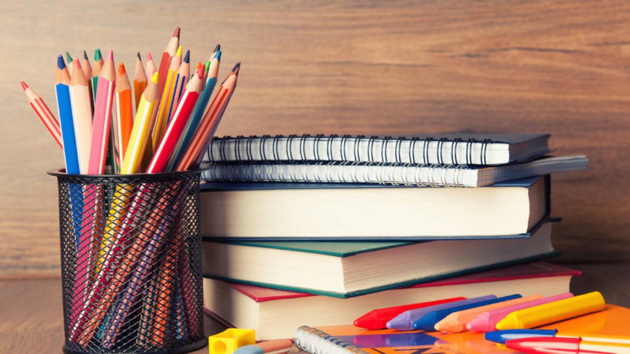 Public School Vs Homeschool For ADHD Kids Our Family s Choice public-school-vs-homeschool-for-adhd-kids-our-family-s-choice