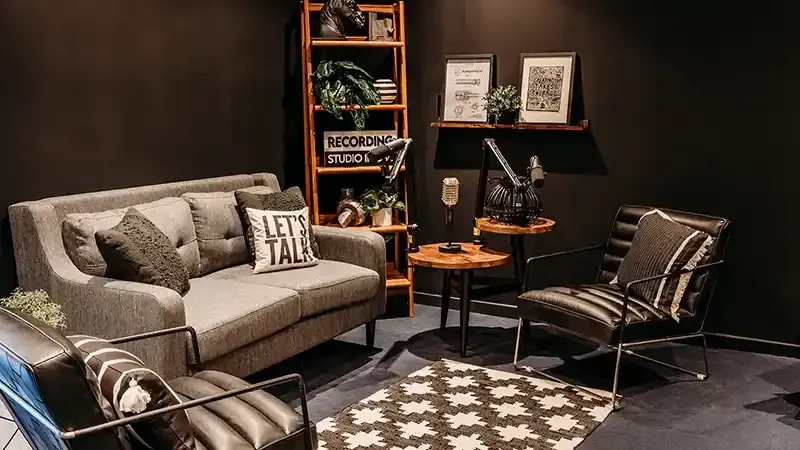 VIVA Creative Podcast Studio