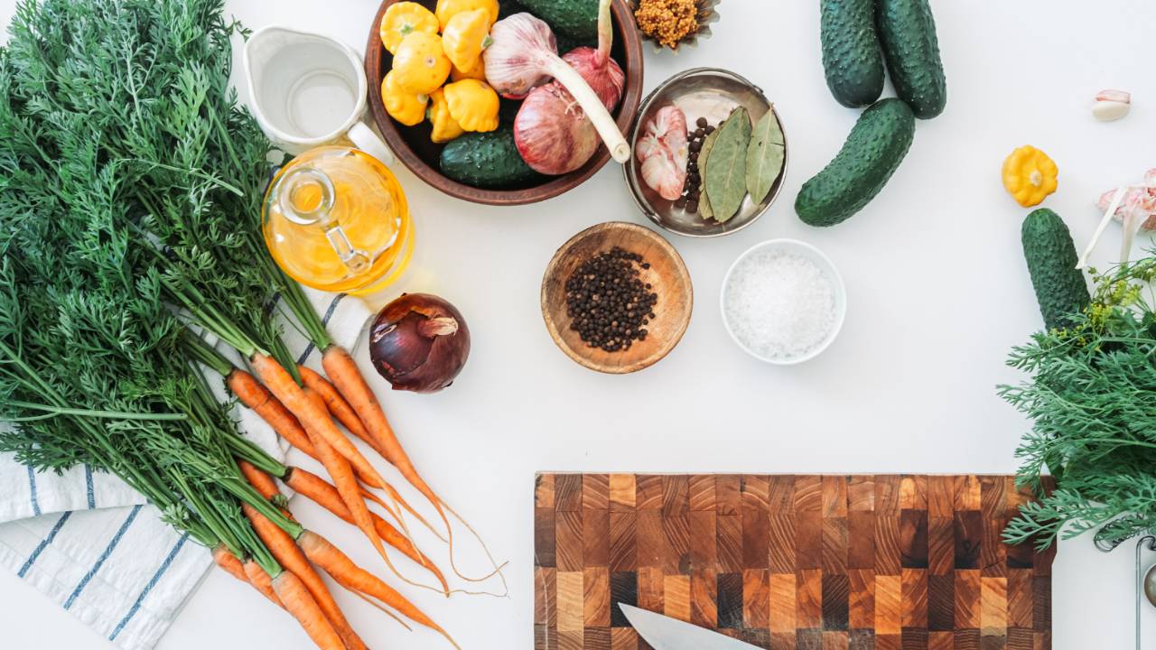 Get More Health Coaching Clients Using VIP Kitchen Clean-Outs