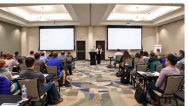 Vered Kogan presenting Thrive Through Change