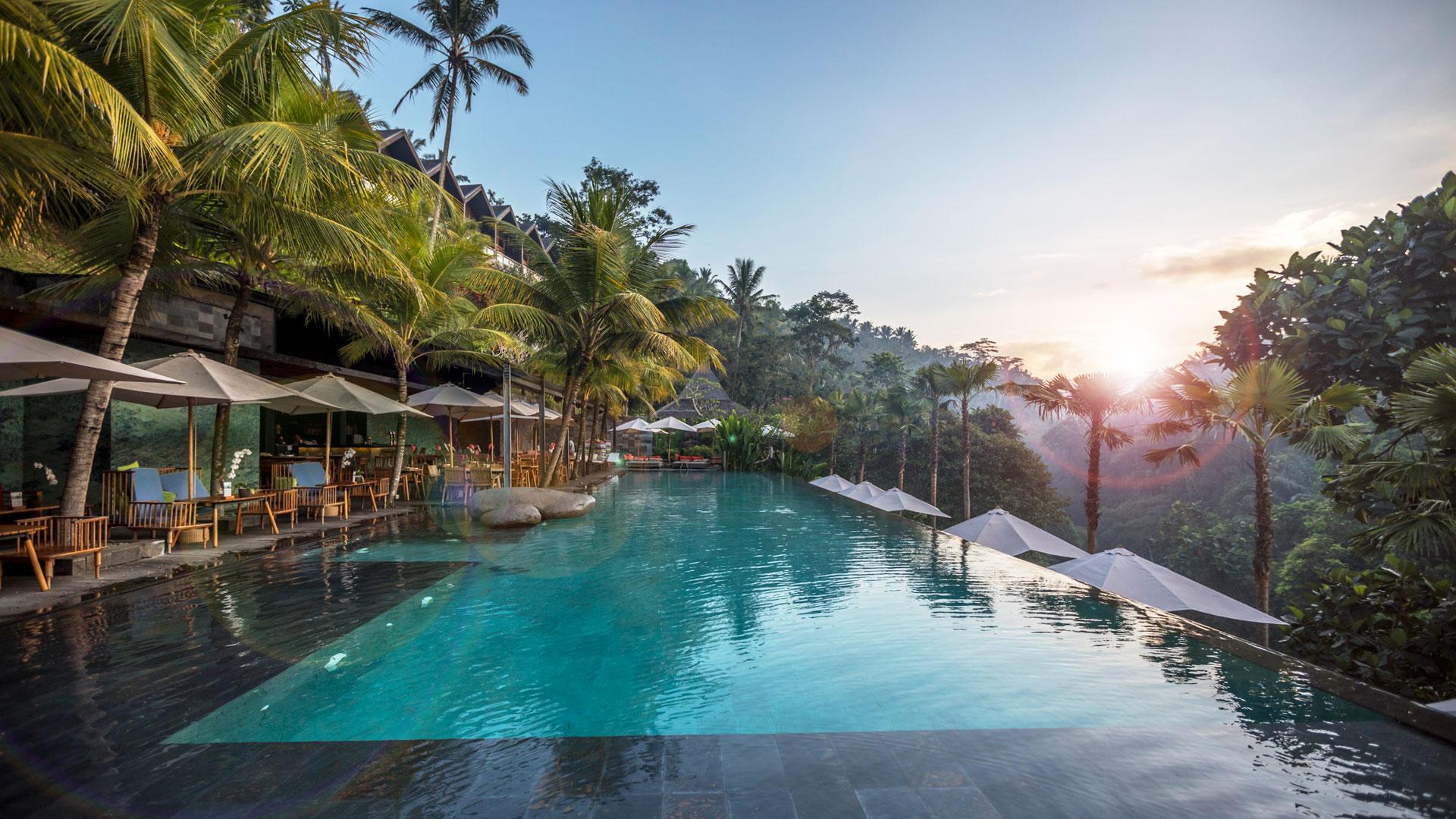Sunset over the infinity pool at Chapung Sebali, Ubud