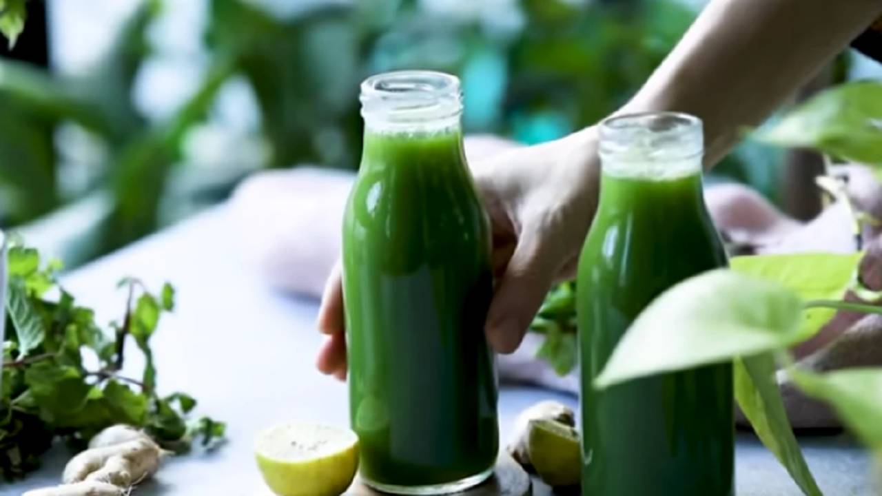Palak Lauki Juice easy way to add greens to your diet!