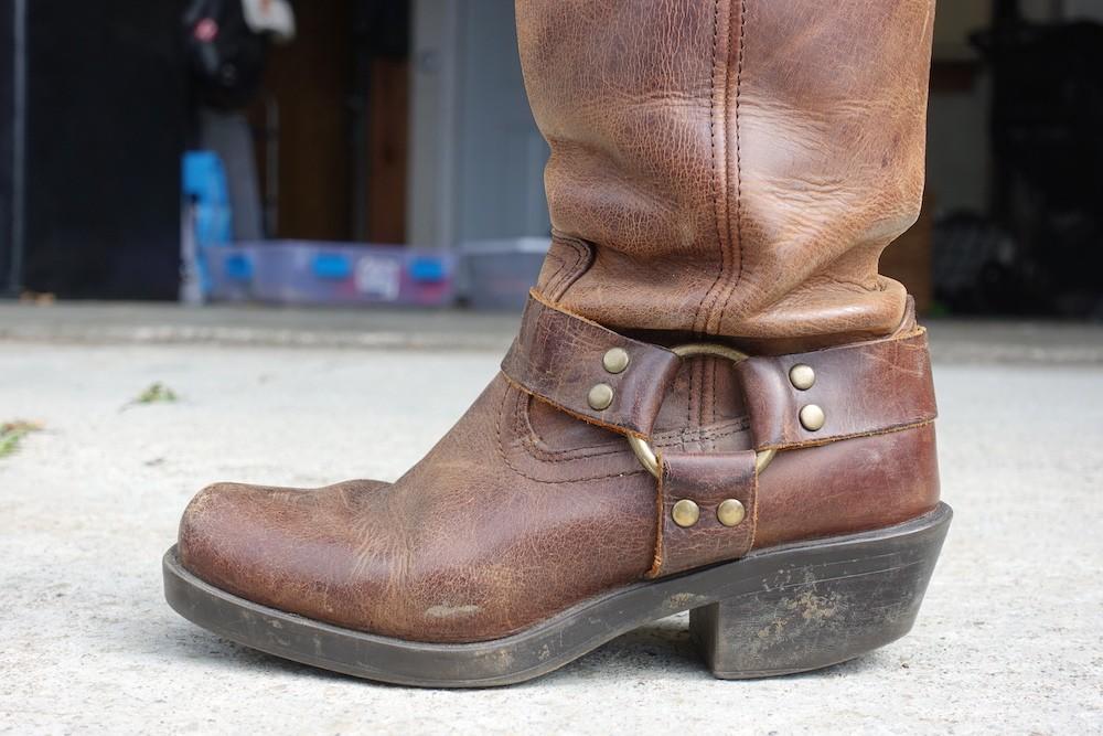 thick sole boot not good for feet