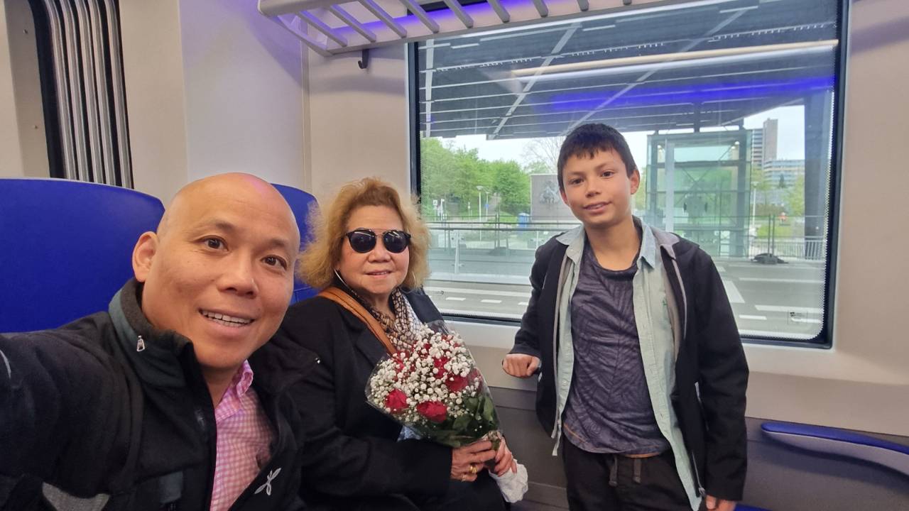 How to navigate the Tightrope: Empathy vs. Assumption