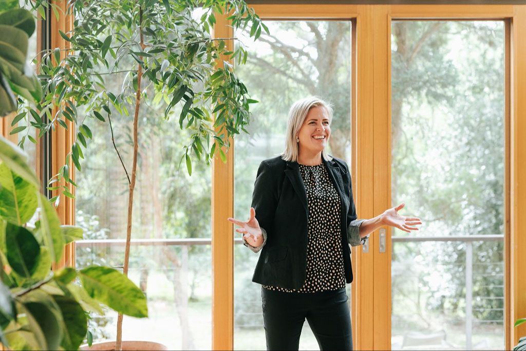 Dr Emily Amos speaking