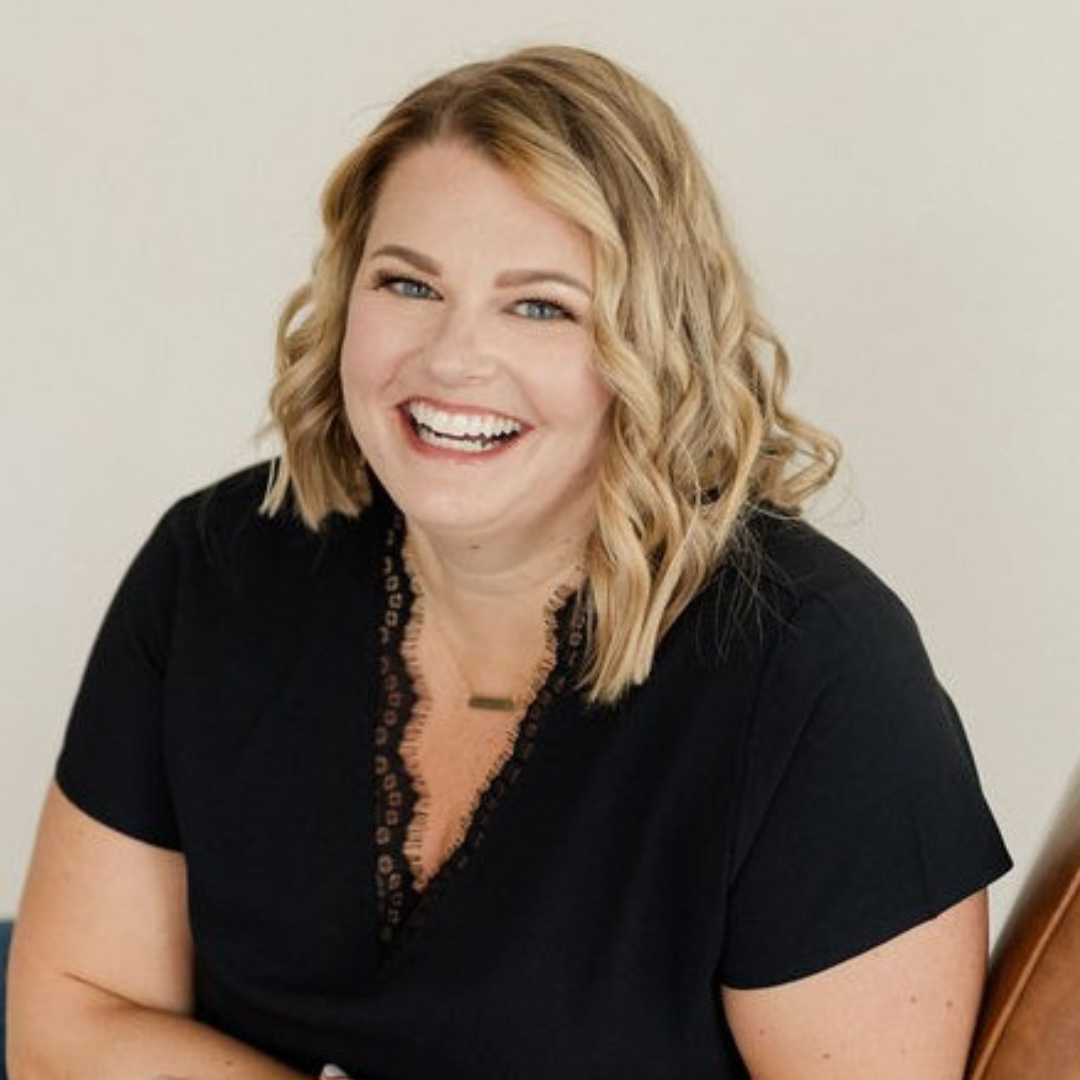 Photo of Lynn Debilzen