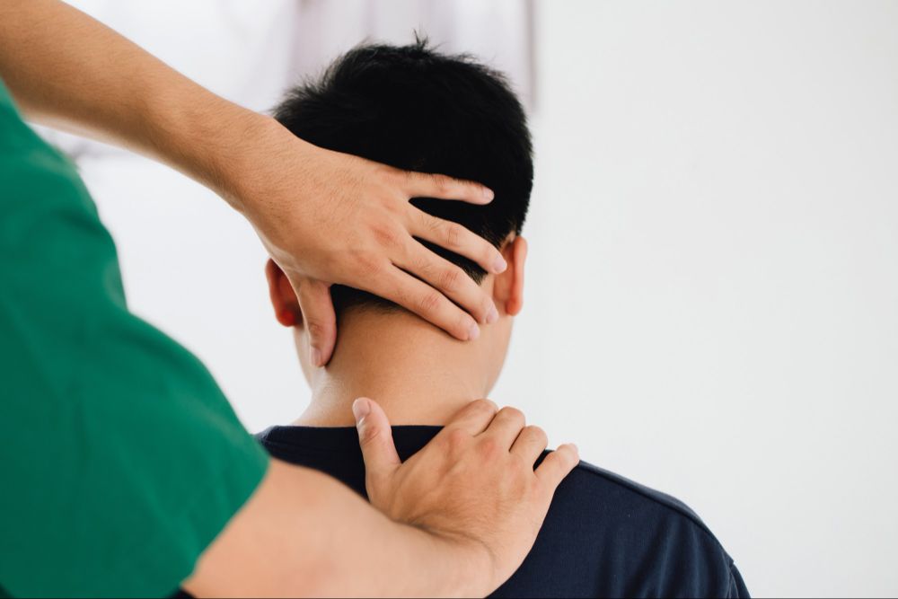 Athlete receiving personalized sports physical therapy treatment in Columbus, OH clinic