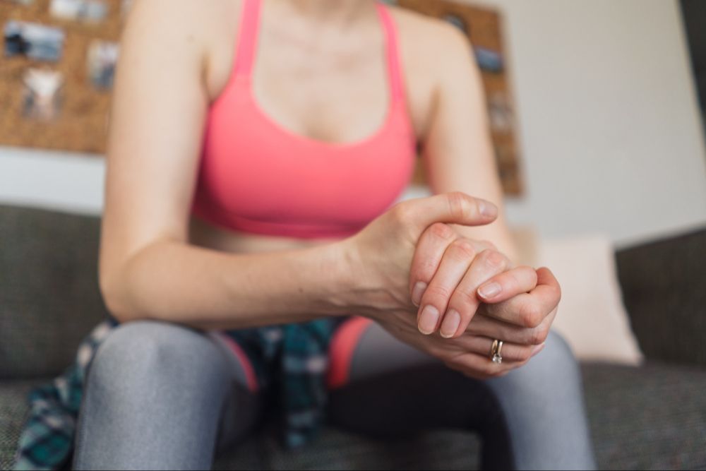 Athlete receiving personalized sports physical therapy treatment in Columbus, OH clinic