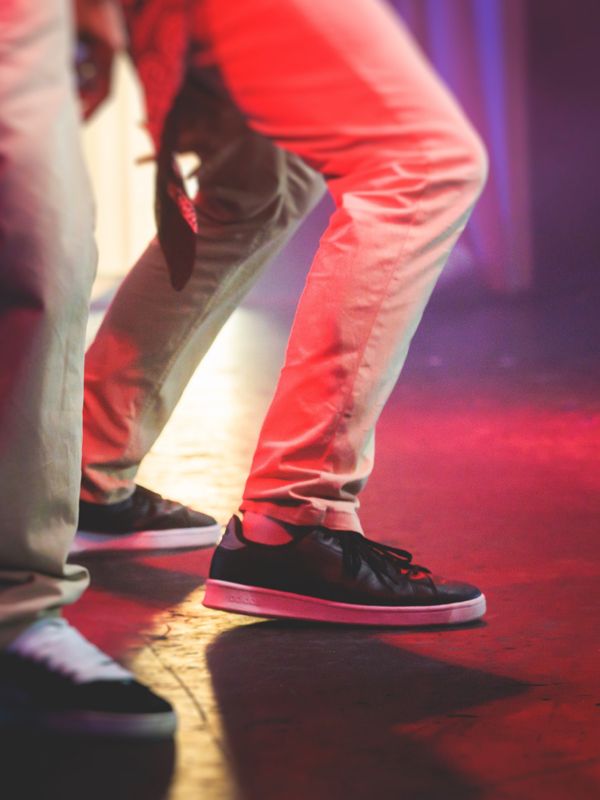 What is house dance?