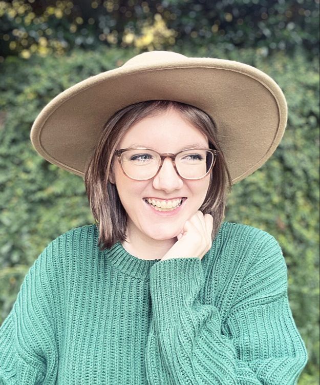 Rebecca Chandler, Kajabi & Showit Website Designer