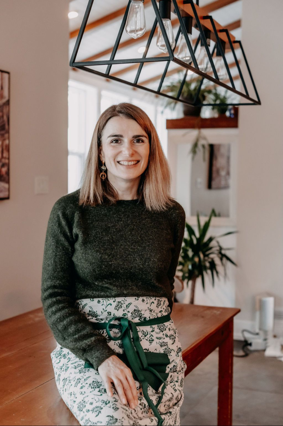 Julia, exploratrice des sens, maman et créatrice d’activités nature.