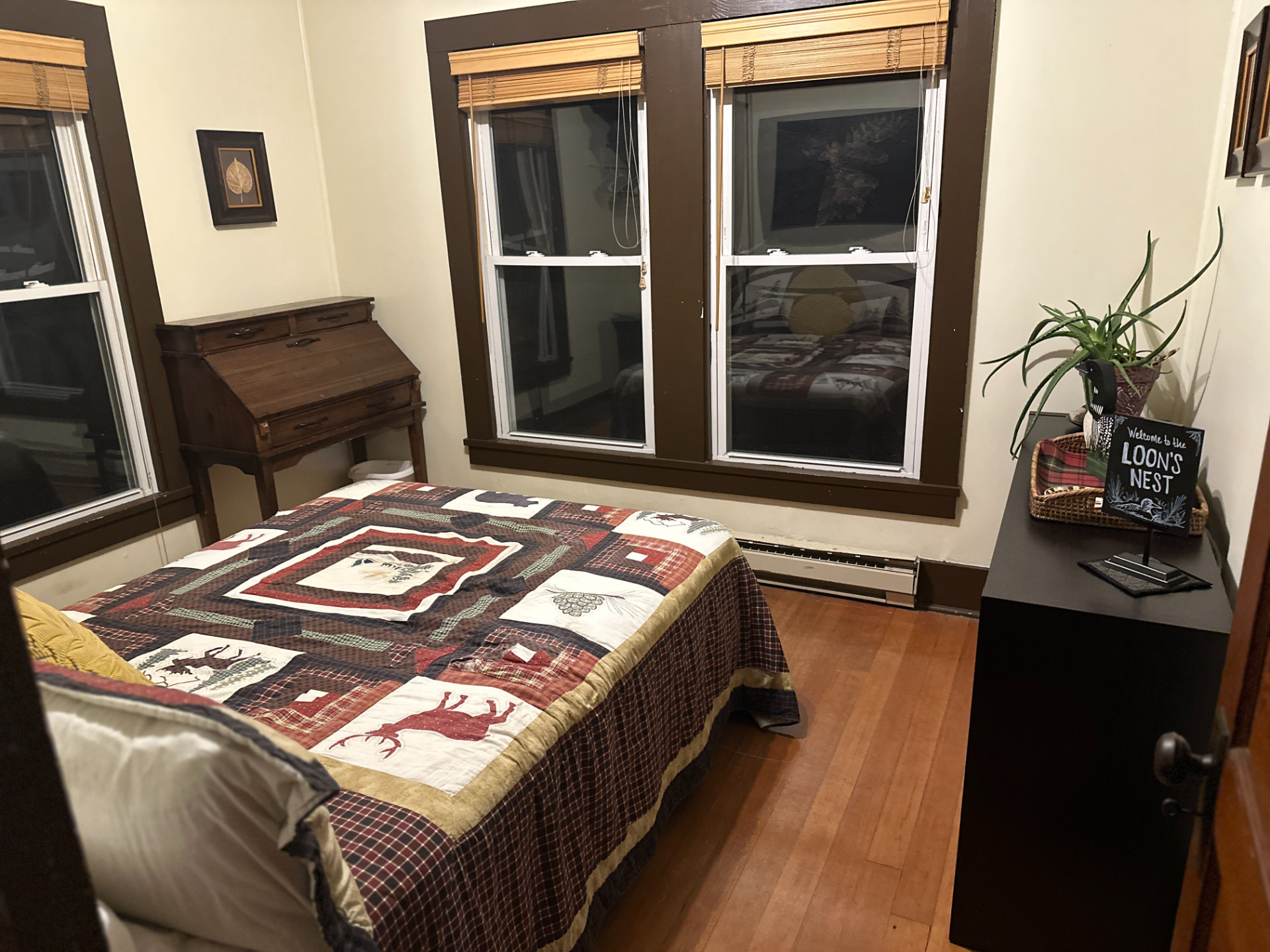 Pinecone Cabin in Lake Clear