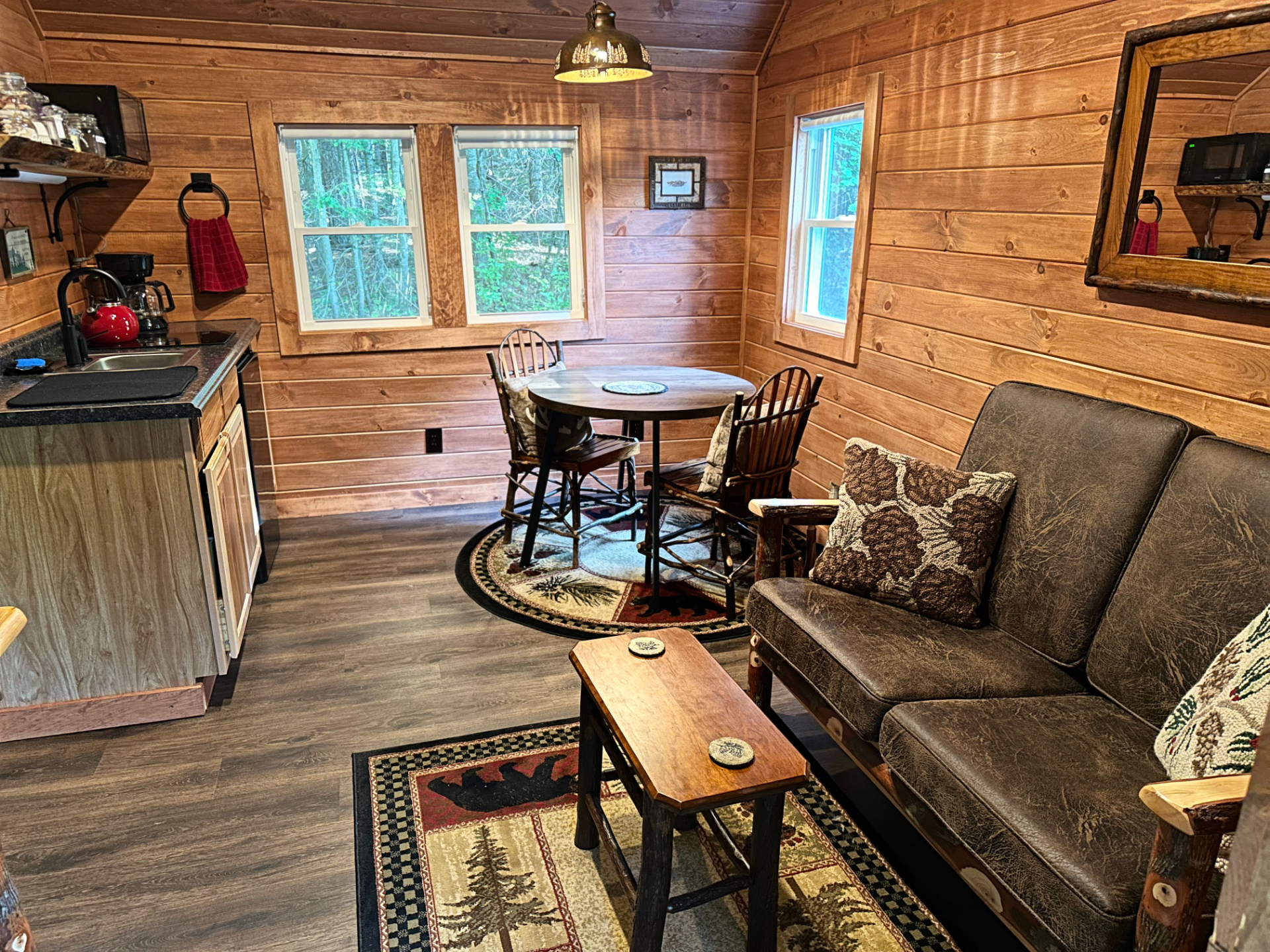 Pinecone Cabin in Lake Clear