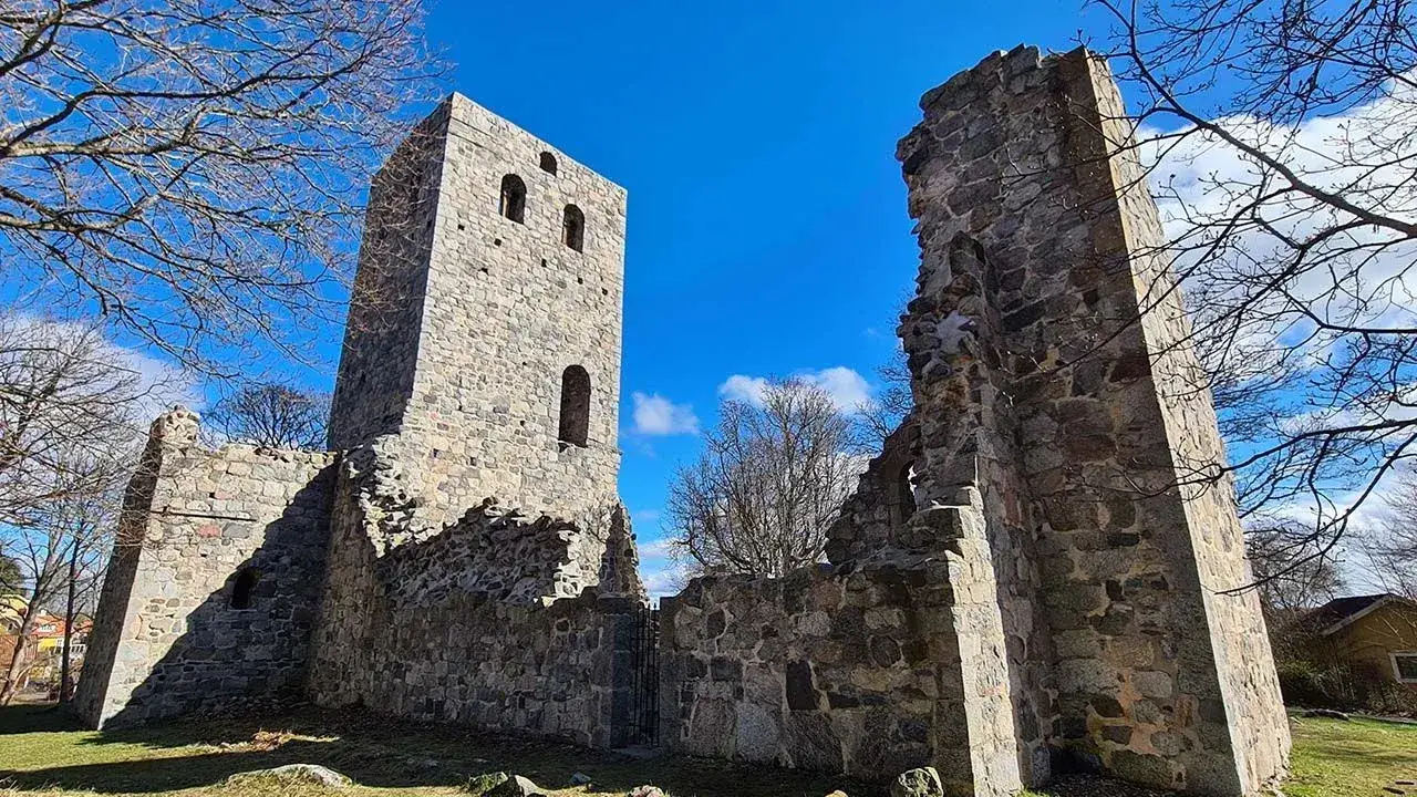 Sigtuna medieval ruin